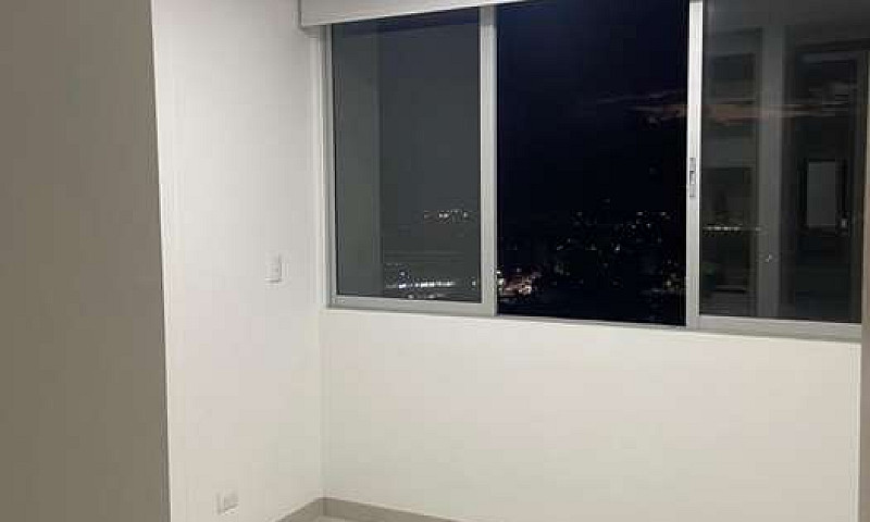 Arriendo Hermosa Hab...