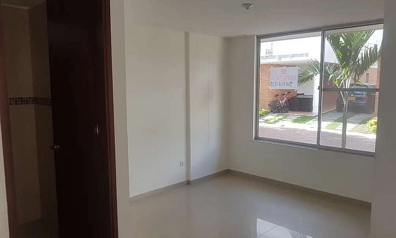 Se Arrienda Casa Cam...