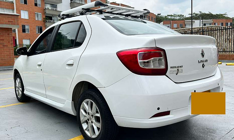 Renault Logan Privil...