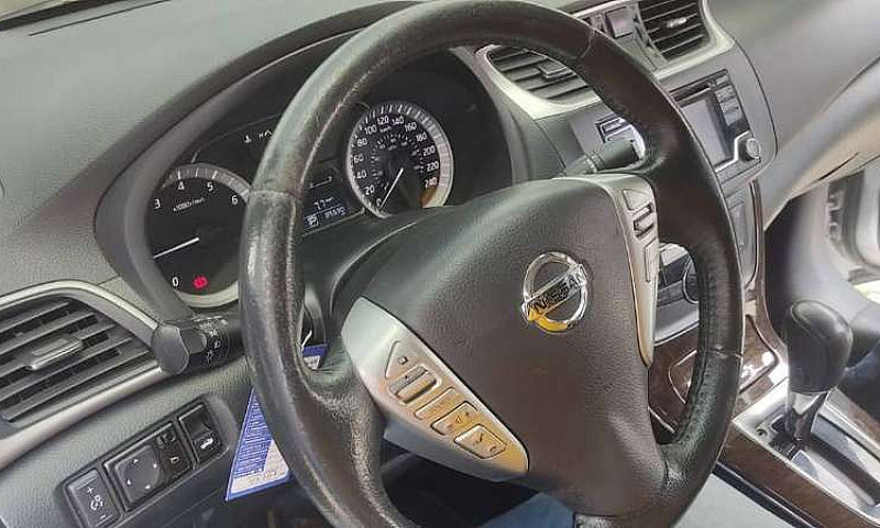 Nissan Sentra 2016...