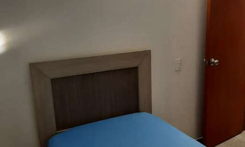 Apartamento Amoblado...