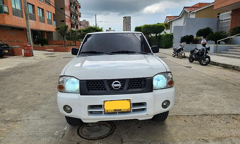 Nissan D22  Np300  2...