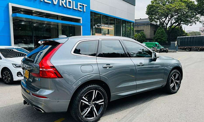 Volvo Xc60 At 2.0 R-...