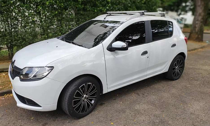 Lindo Sandero...