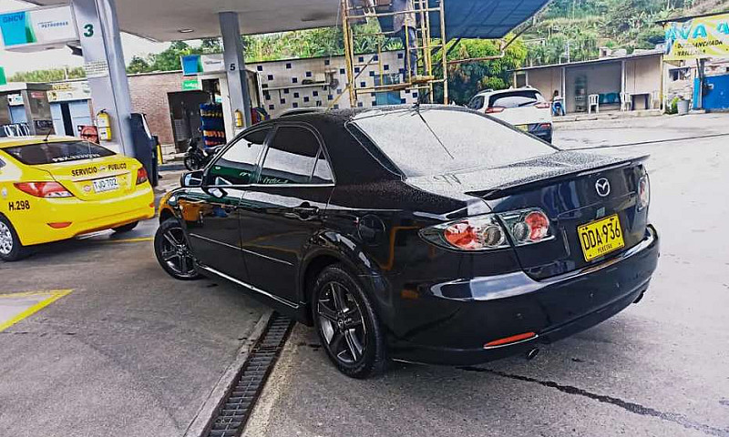 Mazda 6Sr 2008...