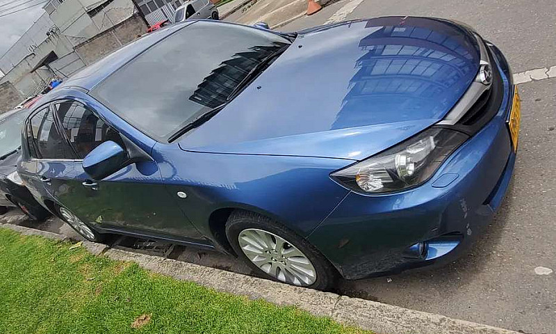 Subaro Impreza. Herm...
