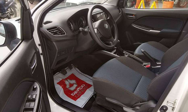 Suzuki Baleno Cross ...