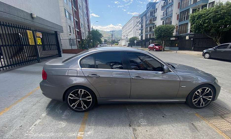 Bmw 325I 2011...
