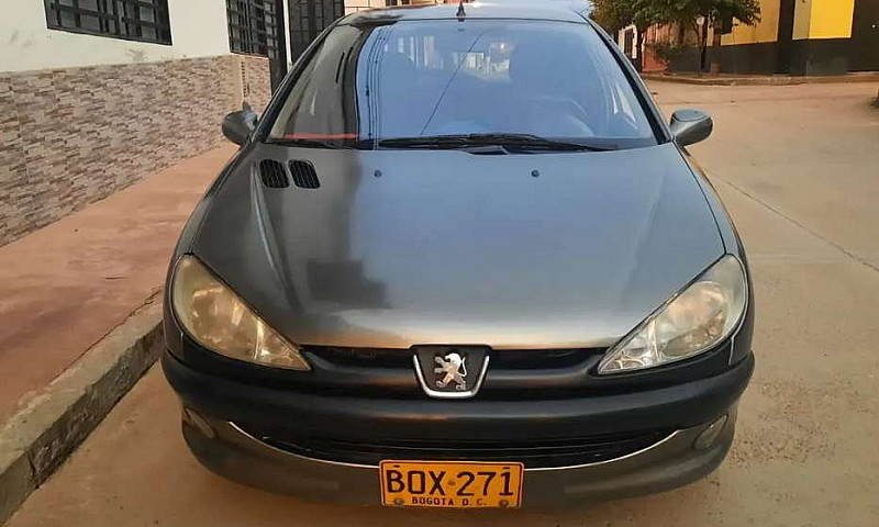 Vendo Peugeot 206 Aa...