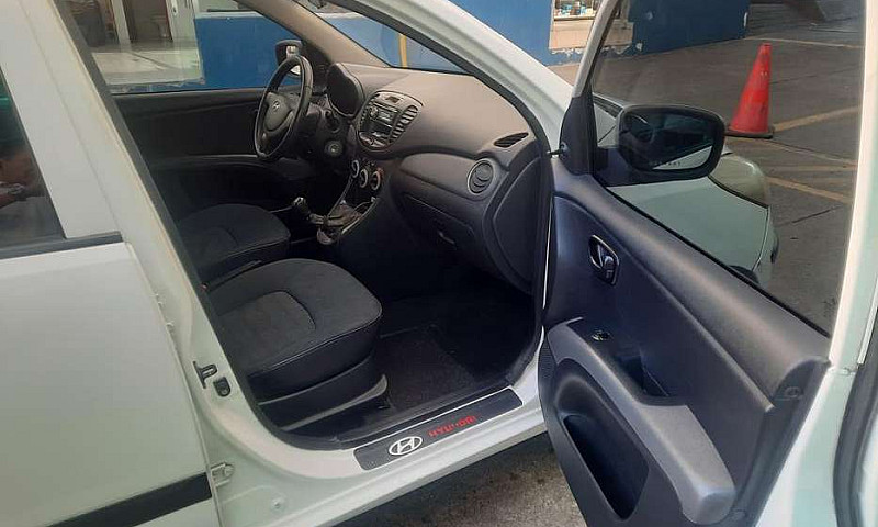 Vendo Carro Hyundai...