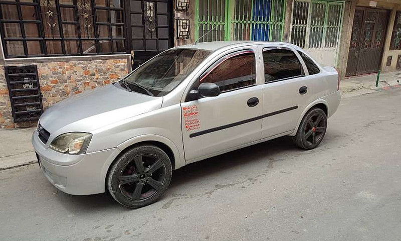 Corsa Evolution 2006...