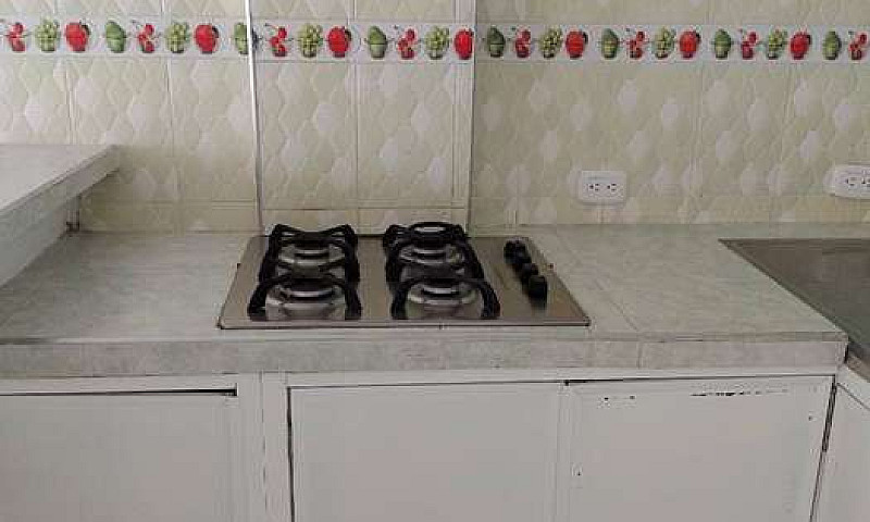 Alquilo Apartamento,...