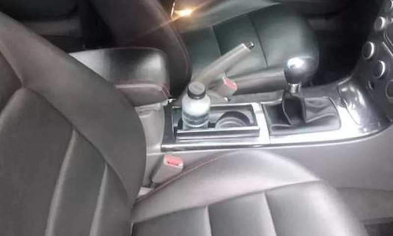 Vendo Mazda 6...