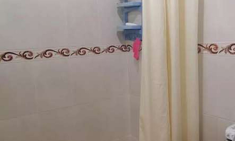 Alquilo Excelente Ha...