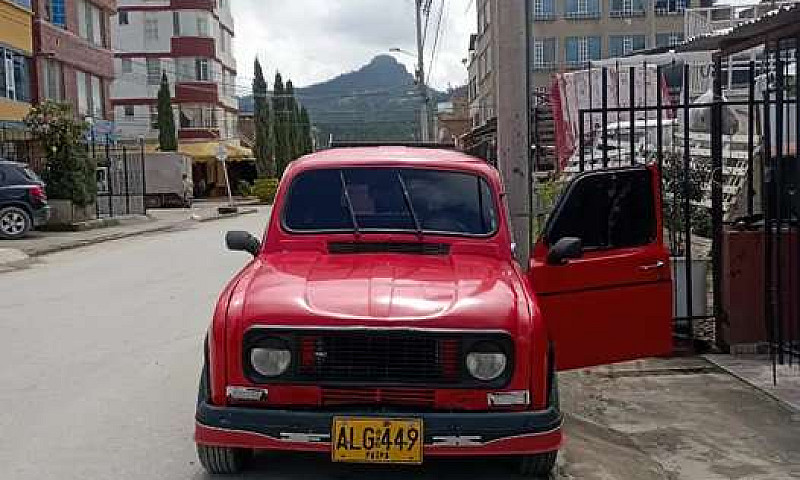 Renault 4 Master...