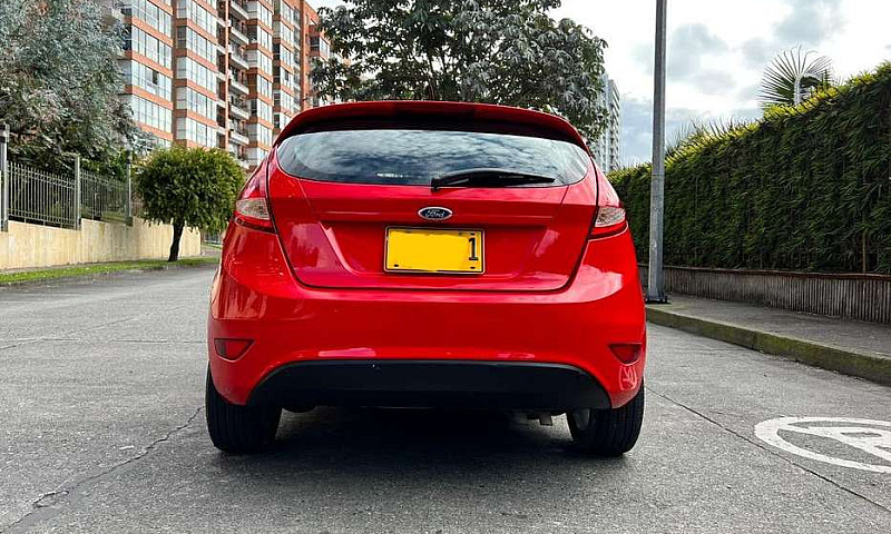 Ford Fiesta Hb Mecan...