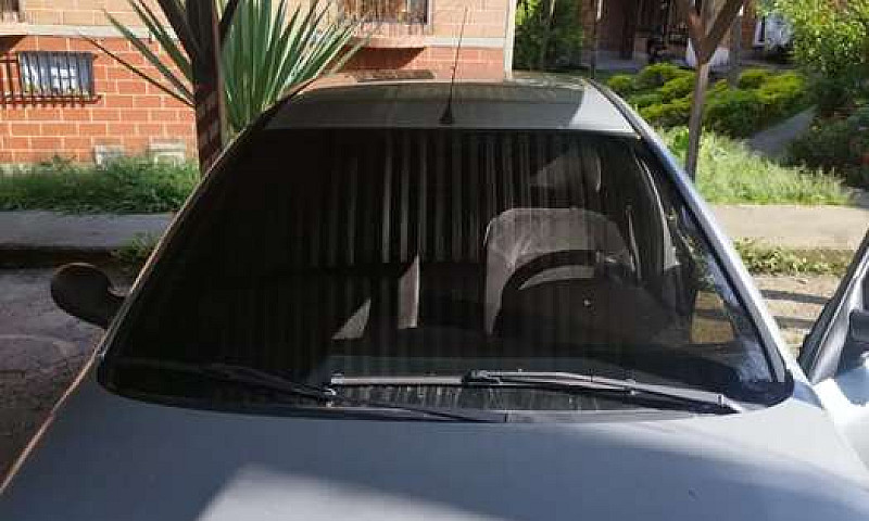Renault Laguna...