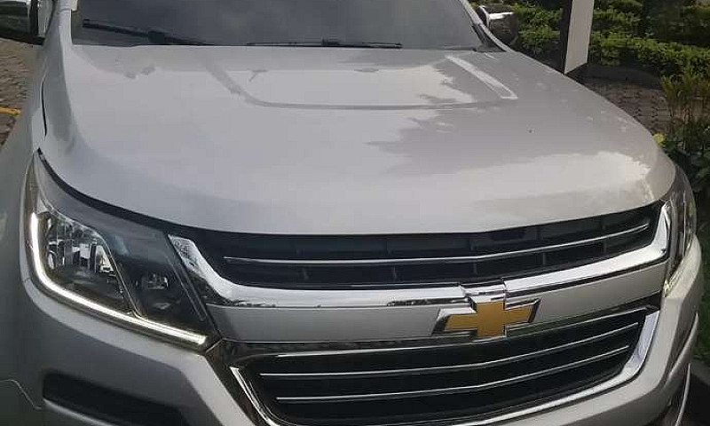 Vendo Chevrolet Trai...