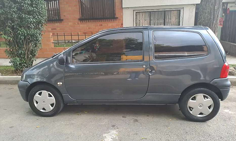 Vendo Renault Twingo...