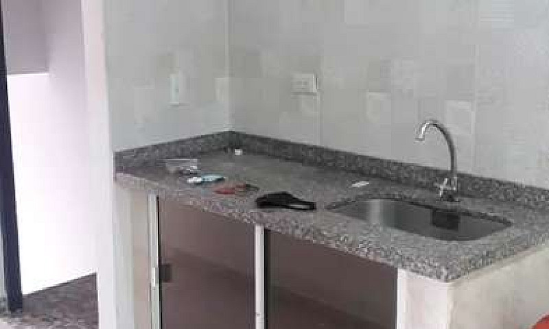 Arriendo B/Quintás D...