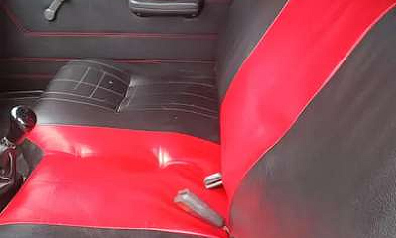 Mazda B2000 1995...
