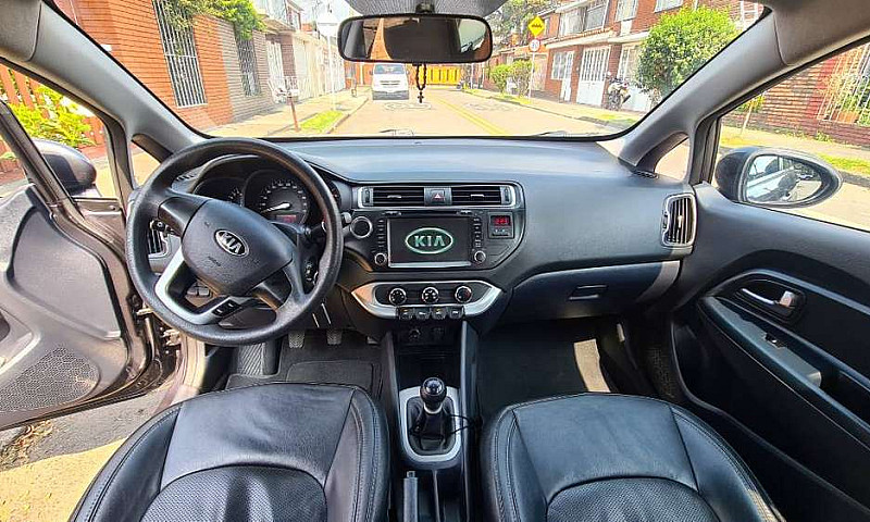 Kia Rio 1.250 Cc, 20...