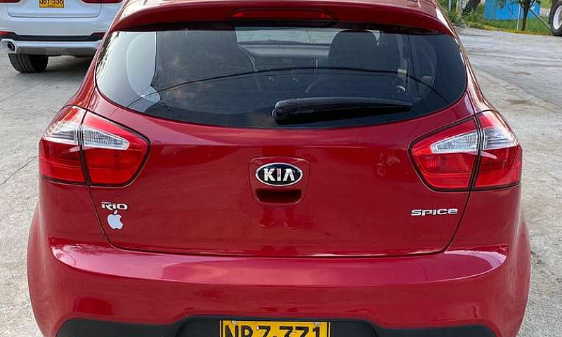 Vendo Hermoso Kia...