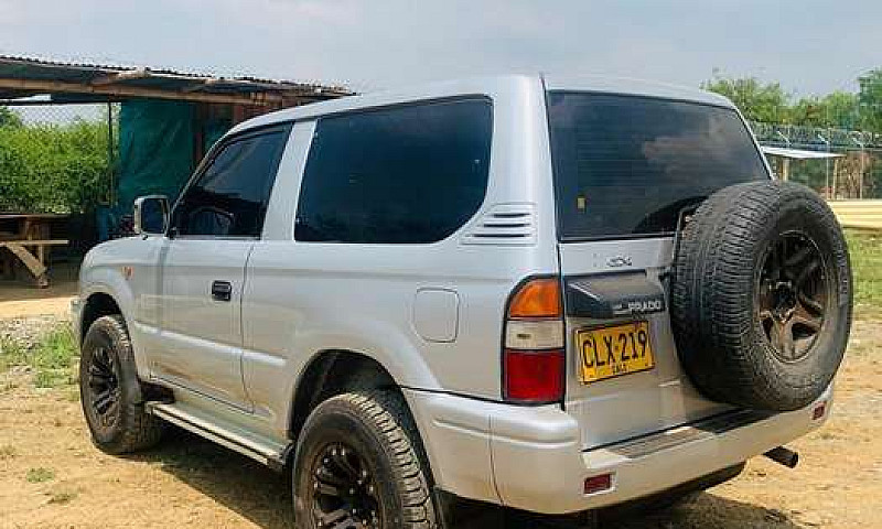 Prado Sumo 2004...
