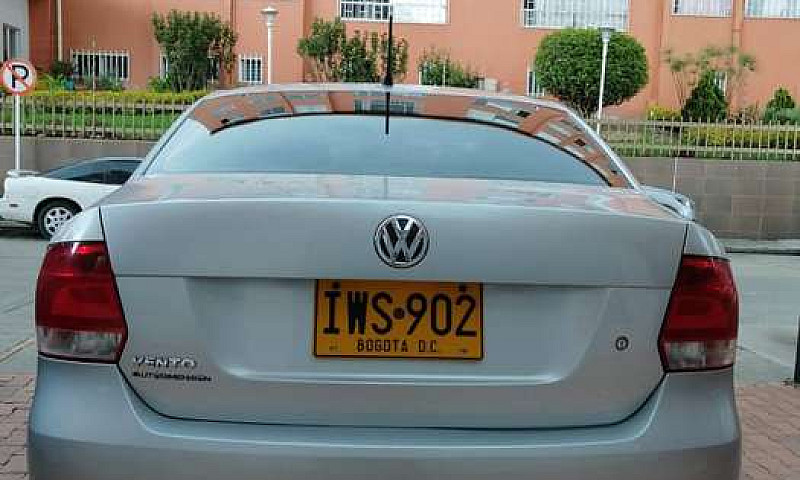 Volkswagen Vento 1.6...