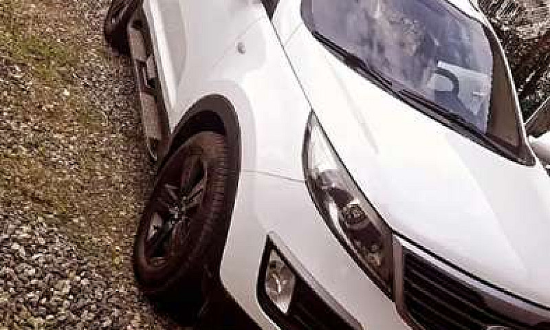 Vendo Kia  Sportage...