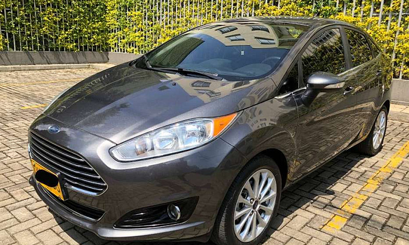 Ford Fiesta Sedan Ti...