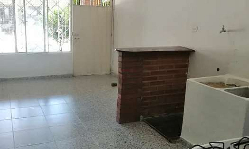 Arriendo Apartamento...