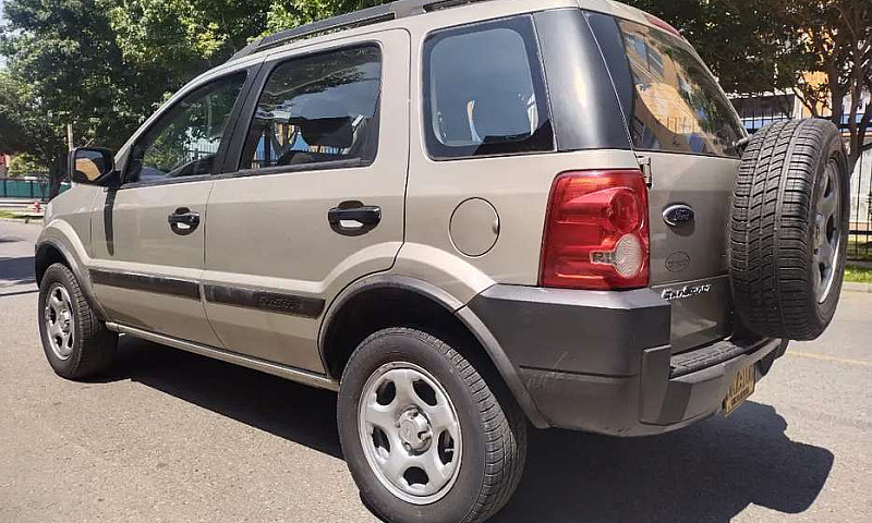 Vendo Bella Ford Eco...