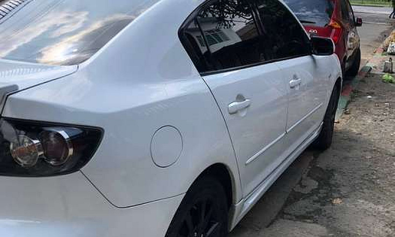 Se Vende Mazda 3...