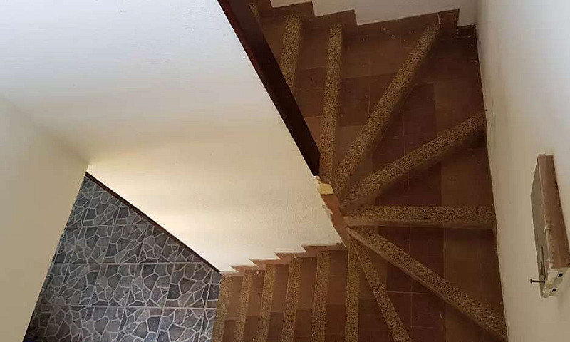 Se Arrienda Habitaci...