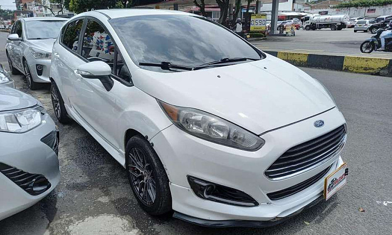 Ford Fiesta Se Hb 20...