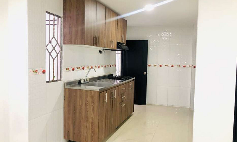Arriendo Casa Duplex...