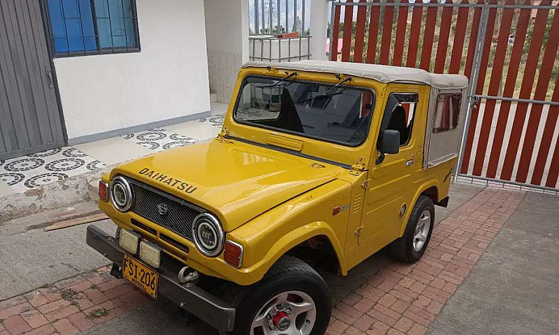 Vendo Daihatsu F20 M...