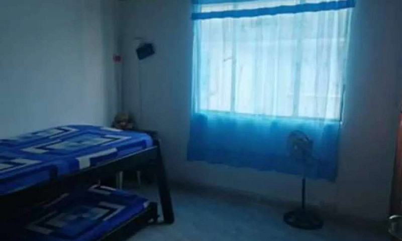 Se Arrienda Habitaci...