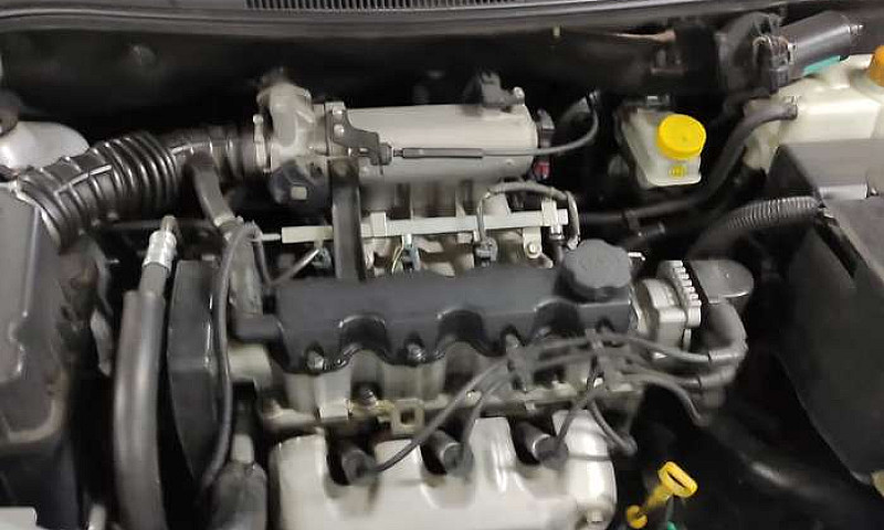 Vendo Aveo Familia E...