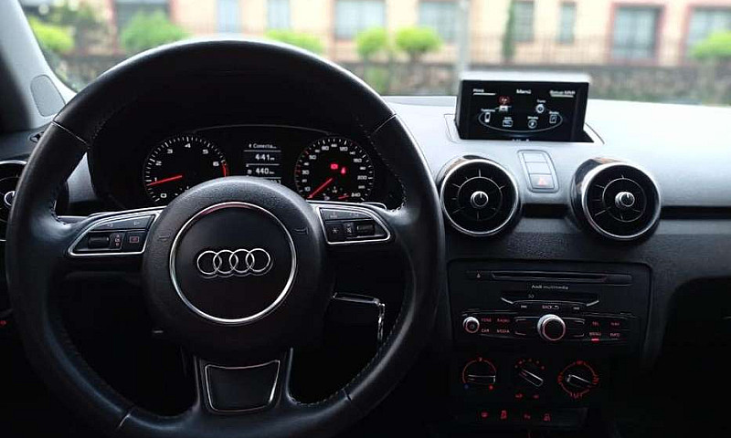 Audi A1 Sportback. E...