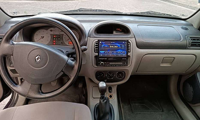 Vendo O Permuto Clio...