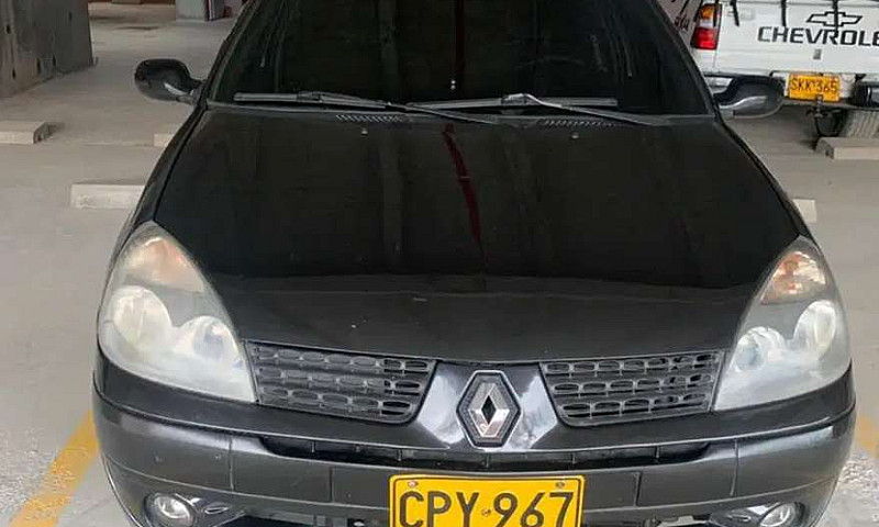 Renault Clio Dynamiq...