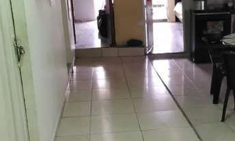 Vendo Casa...