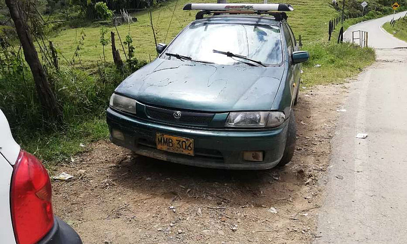 Vendo Mazda Alegro...