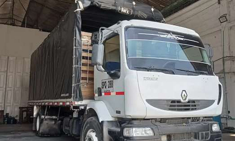 Renault Midlum 2006...