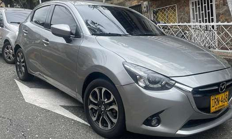 Mazda 2 2016 Grand T...