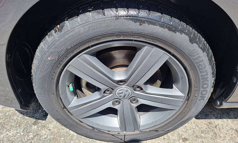 Volkswagen Golf Tsi ...
