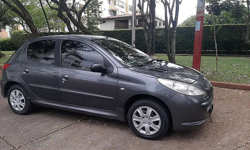 Peugeot 207 Compact ...