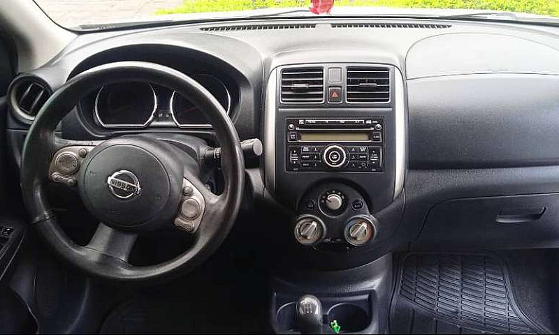 Espectacular Nissan ...